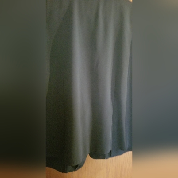 Black button down BLOUSE - Picture 3 of 3